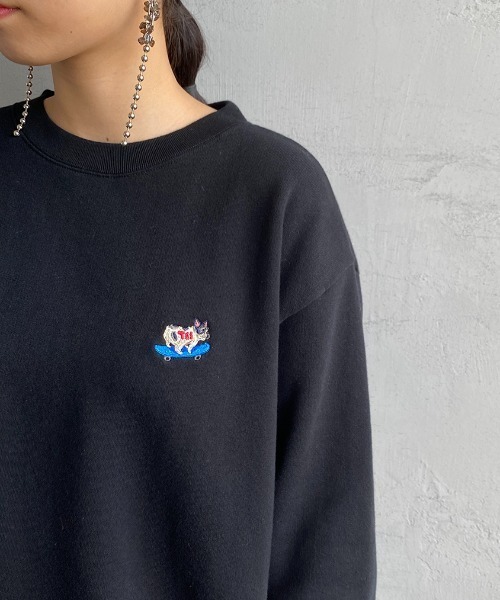 The Endless Summer（エンドレスサマー）の「[THE ENDLESS SUMMER/エンドレスサマー] 別注 BUHIワンポイント刺繍クルーネックスウェット（スウェット・レディース・ブラック/グレー/グリーン/バーガンディー・M/L/XL）」の6枚目の写真