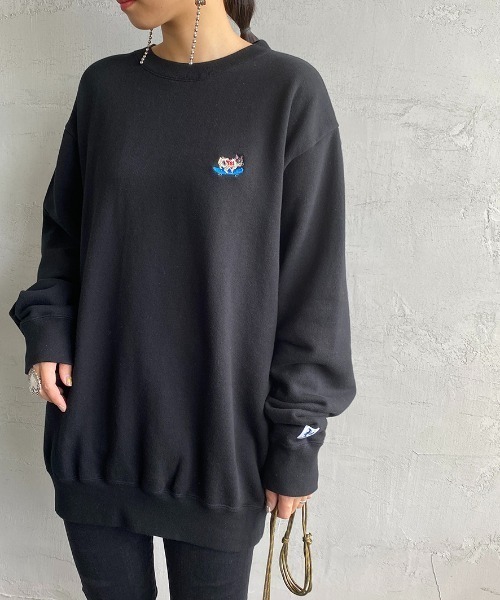 The Endless Summer（エンドレスサマー）の「[THE ENDLESS SUMMER/エンドレスサマー] 別注 BUHIワンポイント刺繍クルーネックスウェット（スウェット・レディース・ブラック/グレー/グリーン/バーガンディー・M/L/XL）」の17枚目の写真