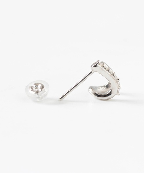 JUICY ROCK(ジューシーロック)の「CYCRO/SV925 パヴェダブルアームピアス(ピアス(両耳用)・レディース・シルバー・ONE SIZE)」の2枚目の写真