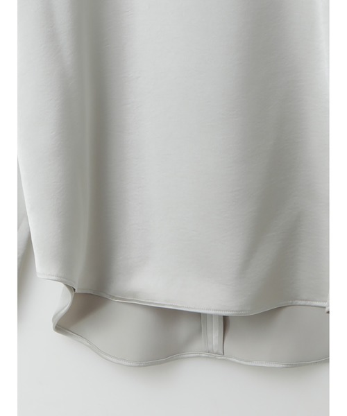 enchainement（アンシェヌマン）の「Satin High Neck Top（シャツ/ブラウス・レディース・ベージュ/ブラック・フリー）」の4枚目の写真