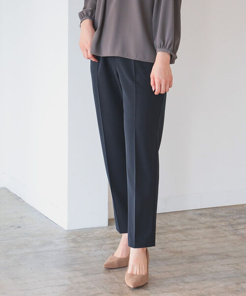 B:MING by BEAMS（ビーミングバイビームス）の「B:MING by BEAMS / ストレッチ テーパード パンツ 22SS-P（スラックス・レディース・ライトベージュ/ライトブラウン/ネイビー・LARGE/MEDIUM/SMALL/X-SMALL）」の3枚目の写真