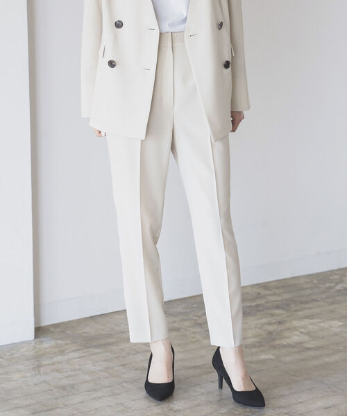 B:MING by BEAMS（ビーミングバイビームス）の「B:MING by BEAMS / ストレッチ テーパード パンツ 22SS-P（スラックス・レディース・ライトベージュ/ライトブラウン/ネイビー・LARGE/MEDIUM/SMALL/X-SMALL）」の2枚目の写真