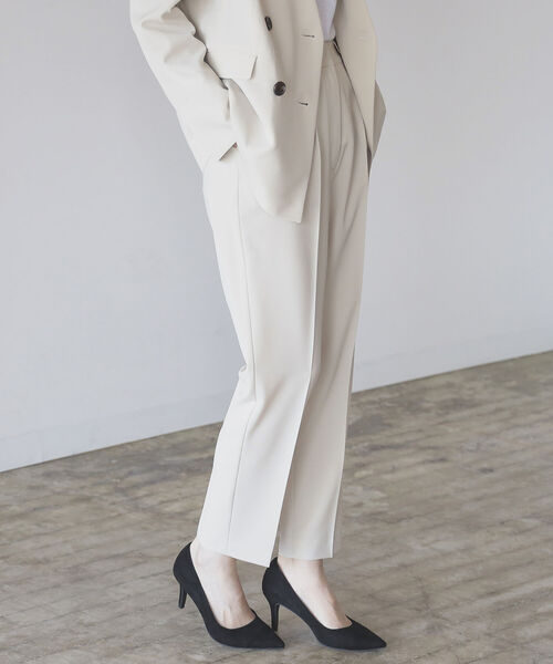 B:MING by BEAMS（ビーミングバイビームス）の「B:MING by BEAMS / ストレッチ テーパード パンツ 22SS-P（スラックス・レディース・ライトベージュ/ライトブラウン/ネイビー・LARGE/MEDIUM/SMALL/X-SMALL）」の4枚目の写真