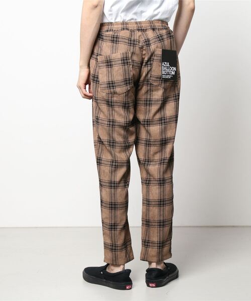 AZUL by moussy(アズールバイマウジー)の「AZUL CHEF'S CORDUROY BOTTOM/アズールシェフズコーデュロイボトム(その他パンツ・メンズ・ベージュ系その他/ブラック系その他・MEDIUM/LARGE)」の4枚目の写真