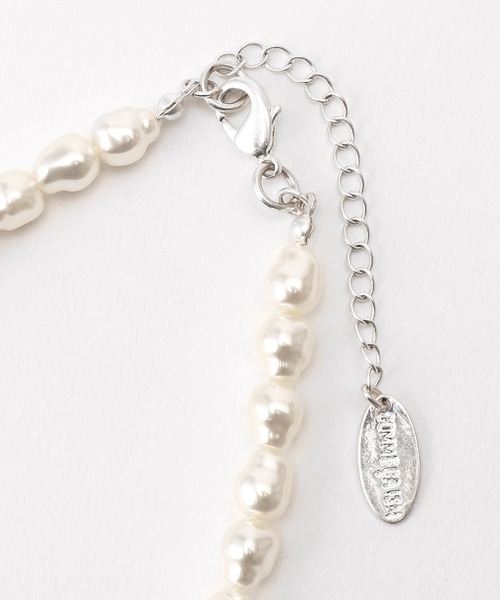 COMME CA ISM（コムサイズム）の「パール×メタル　ロングネックレス（ネックレス・レディース・シルバー・FREE）」の4枚目の写真