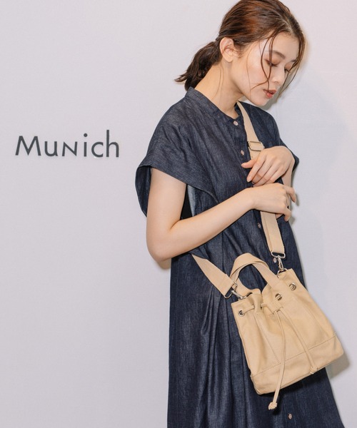 Munich(ミューニック)の「WEB限定 コットンキャンバス 2wayミニバッグ(ショルダーバッグ・レディース・アイボリー/ブラック/ベージュ・FREE)」の4枚目の写真