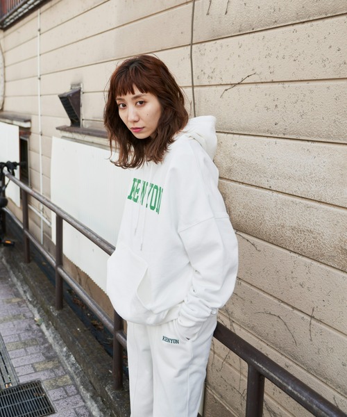 Auntie Rosa Holiday（アンティローザホリデー）の「裏毛ロゴスウェットパーカー（スウェット・レディース・オフホワイト/ネイビー/グレー/グリーン・FREE）」の9枚目の写真