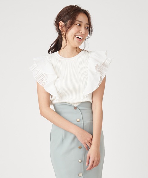 ROYAL PARTY(ロイヤルパーティー)の「異素材ラッフルトップス(ニット/セーター・レディース・ブラック/ベージュ/オフホワイト・FREE)」の14枚目の写真