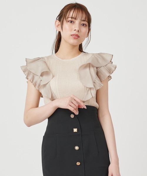 ROYAL PARTY(ロイヤルパーティー)の「異素材ラッフルトップス(ニット/セーター・レディース・ブラック/ベージュ/オフホワイト・FREE)」の12枚目の写真