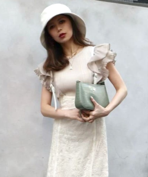 ROYAL PARTY(ロイヤルパーティー)の「異素材ラッフルトップス(ニット/セーター・レディース・ブラック/ベージュ/オフホワイト・FREE)」の19枚目の写真