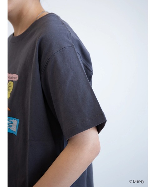 Disney（ディズニー）の「コミックプリント半袖カットプルオーバー/Disney（Tシャツ/カットソー・レディース・オフホワイト/チャコールグレー・FREE）」の15枚目の写真