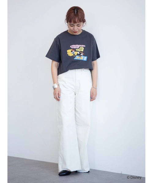 Disney（ディズニー）の「コミックプリント半袖カットプルオーバー/Disney（Tシャツ/カットソー・レディース・オフホワイト/チャコールグレー・FREE）」の17枚目の写真