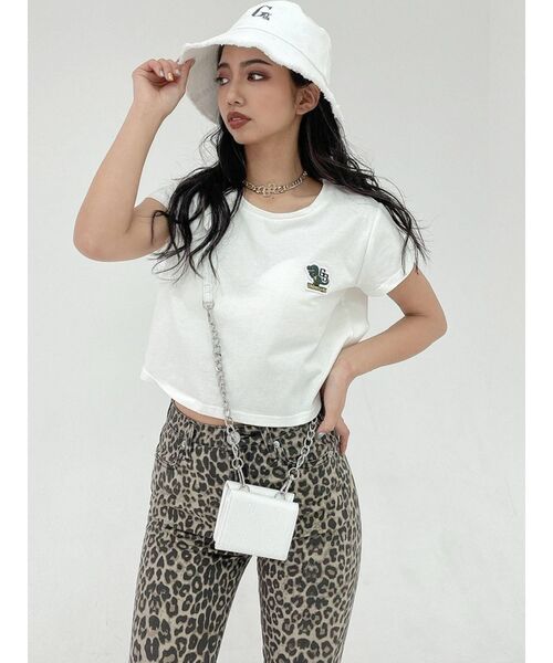 GYDA（ジェイダ）の「TYRANNOS G REX ワッペンショートTシャツ