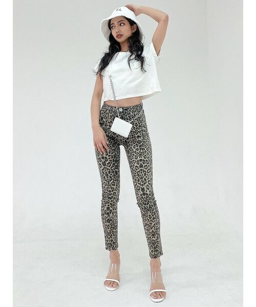 GYDA（ジェイダ）の「TYRANNOS G REX ワッペンショートTシャツ（Tシャツ/カットソー・レディース・チャコールグレー/ライトグレー/パープル/オフホワイト・FREE）」の9枚目の写真