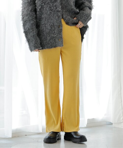 frames RAY CASSIN（フレームスレイカズン）の「スリット入り太リブパンツ（その他パンツ・レディース・サックスブルー/イエロー/キナリ・FREE）」の9枚目の写真