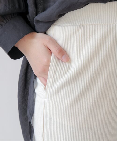 frames RAY CASSIN（フレームスレイカズン）の「スリット入り太リブパンツ（その他パンツ・レディース・サックスブルー/イエロー/キナリ・FREE）」の18枚目の写真