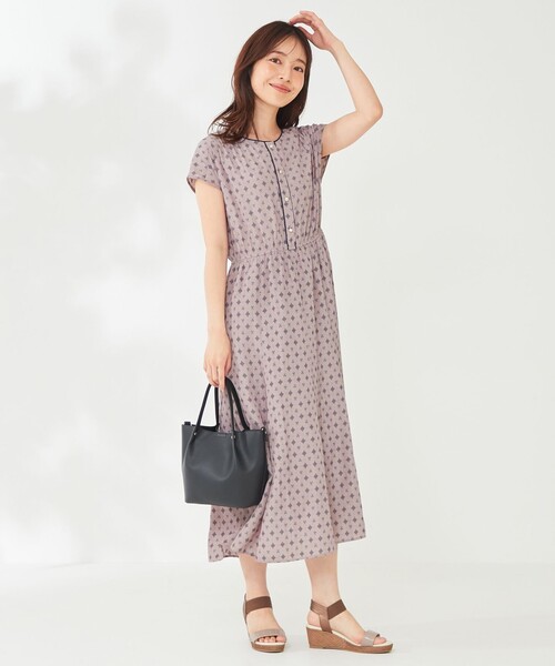 ANY SIS(エニィスィス)の「【洗える 】プロヴァンスレディプリント ワンピース(ワンピース・レディース・アイボリー系5/ピンク系5・1/2/3)」の5枚目の写真