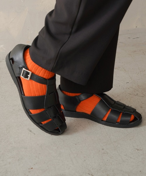 SPINNS（スピンズ）の「フェイクレザー グルカサンダル（サンダル・メンズ・ブラック・M/L）」の21枚目の写真