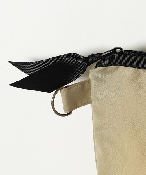 Wpc.（ダブリュピーシー）の「Wpc.:〈手洗い可能〉アースカラー ロング モッズ レイン コート（レインコート/ポンチョ・レディース・ベージュ/グレー/オリーブ・ONE SIZE）」の16枚目の写真