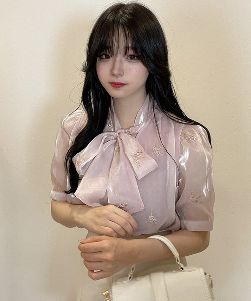 titty＆Co. PETIT by poyo（ティティーアンドコープティバイポヨ）の「【titty&Co.PETIT by POYO】シャイニー刺繍リボンブラウス（シャツ/ブラウス・レディース・ピンク/ホワイト・FREE）」の7枚目の写真