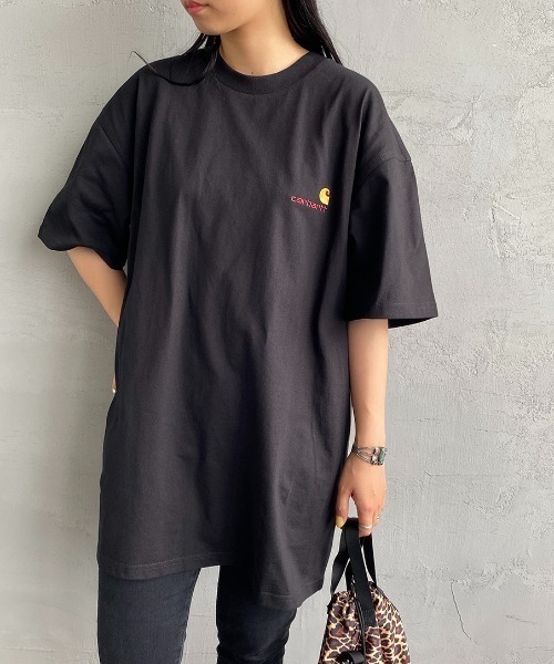 Carhartt WIP（カーハートダブリューアイピー）の「[carhartt WIP/カーハートダブリューアイピー] AMERICAN SCRIPT ワンポイントロゴ刺繍Tシャツ（Tシャツ/カットソー・レディース・ブラック/グレー/ナチュラル/ホワイト/ブラウン/グリーン/ネイビー・L/M/XL/XS/S）」の3枚目の写真