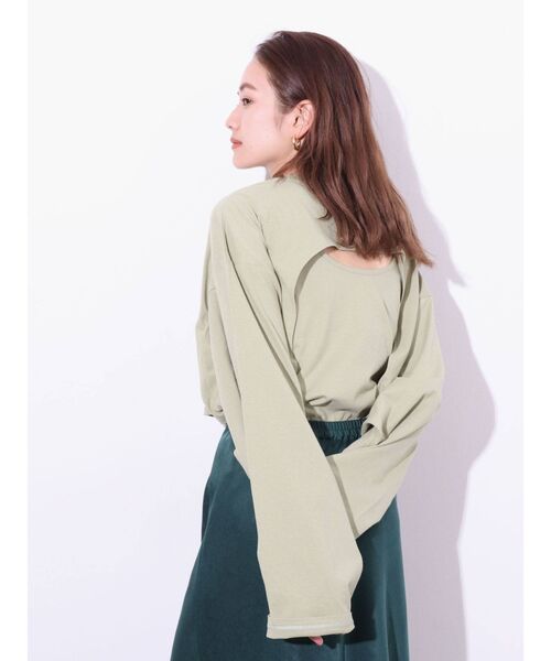 Ungrid(アングリッド)の「レイヤードバックオープンTee(Tシャツ/カットソー・レディース・グリーン/オフホワイト/ブラック・FREE)」の12枚目の写真