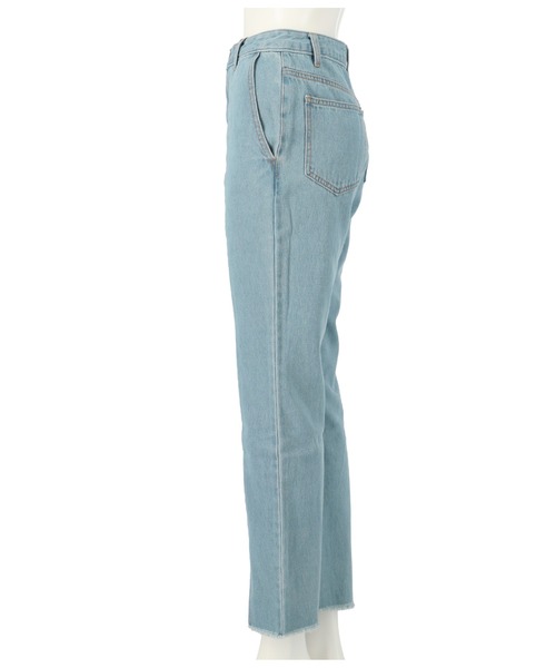 anap mimpi(アナップミンピ)の「センターライン裾スリットデニムパンツ(デニムパンツ・レディース・ブルー・S/M)」の7枚目の写真