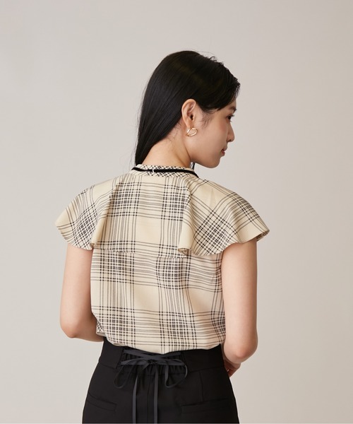 JILL by JILL STUART（ジルバイジルスチュアート）の「◇ラッフル JILL by JILL STUART ラッフルカラーブラウス