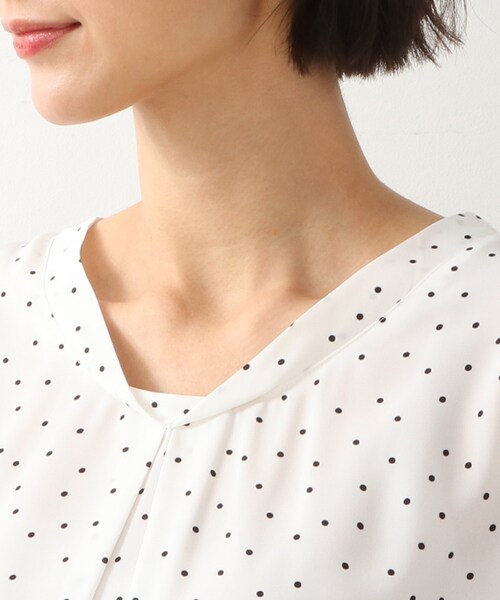 DRESKIP(ドレスキップ)の「◆フロントタック ドット柄ブラウス(シャツ/ブラウス・レディース・ホワイト系3/ブラック系/ブルー系5/パープル系2・02/03)」の13枚目の写真
