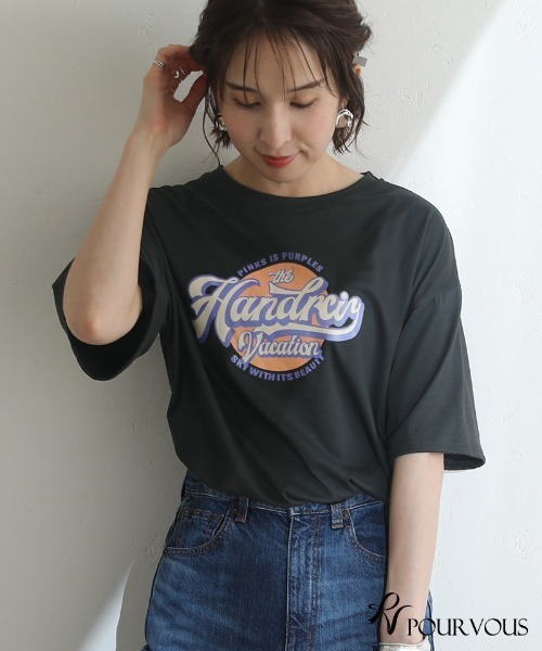 ElegChic(エレグシック)の「BIGロゴTシャツ(Tシャツ/カットソー・レディース・ホワイト/ブラック/ピンク/ホワイト系その他/ブラック系その他/ブラック系その他2・FREE)」の19枚目の写真