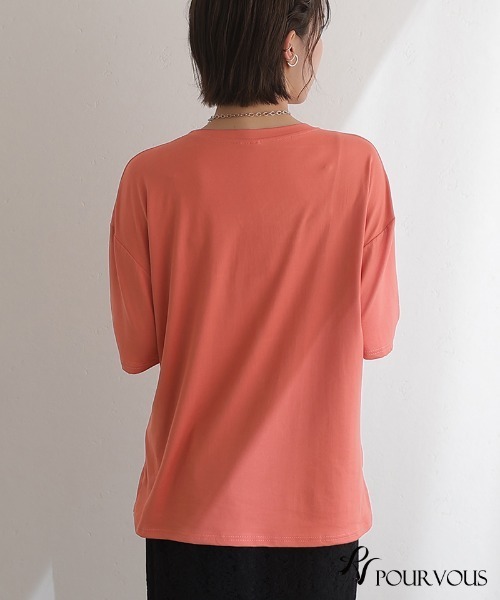 ElegChic(エレグシック)の「BIGロゴTシャツ(Tシャツ/カットソー・レディース・ホワイト/ブラック/ピンク/ホワイト系その他/ブラック系その他/ブラック系その他2・FREE)」の7枚目の写真