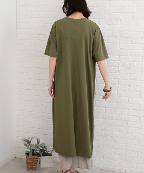 SHOO・LA・RUE（シューラルー）の「◆【SHOO ICE】マキシ丈Tシャツワンピース（ワンピース・レディース・オリーブ/ブラック/ブルー/ピンク系・00）」の14枚目の写真