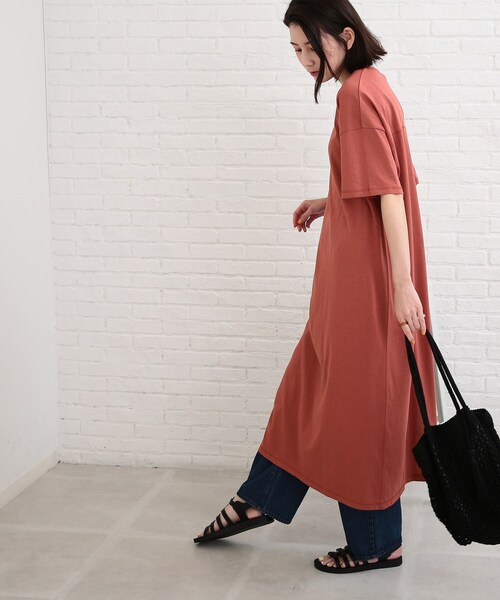 SHOO・LA・RUE（シューラルー）の「◆【SHOO ICE】マキシ丈Tシャツワンピース（ワンピース・レディース・オリーブ/ブラック/ブルー/ピンク系・00）」の16枚目の写真