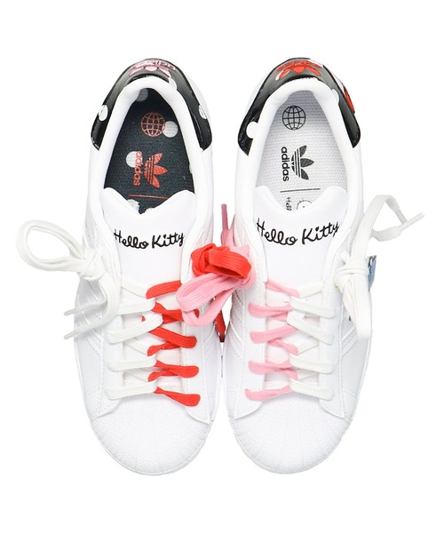 adidas（アディダス）の「adidas SUPERSTAR W HELLO KITTY