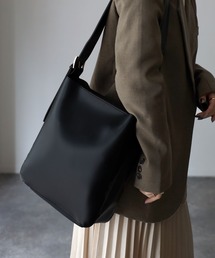 Riberry | 【ポーチ付き】シンプルスクエアショルダーバッグ(ショルダーバッグ)