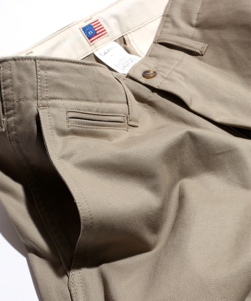 FREAK'S AMERICA(フリークスアメリカ)の「ワイドパンツ MADE IN USA(チノパンツ・メンズ・ホワイト/ベージュ/ネイビー・MEDIUM/LARGE)」の14枚目の写真