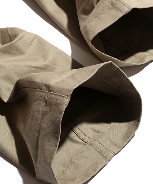 FREAK'S AMERICA(フリークスアメリカ)の「ワイドパンツ MADE IN USA(チノパンツ・メンズ・ホワイト/ベージュ/ネイビー・MEDIUM/LARGE)」の17枚目の写真