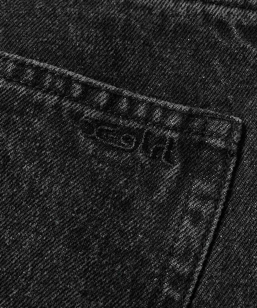 X-girl（エックスガール）の「CRASH HEM PANTS（デニムパンツ・レディース・ブラック/ベージュ/インディゴブルー・S/M/XS）」の8枚目の写真