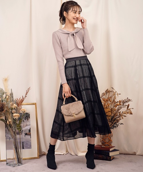 Noela（ノエラ）の「チェックドットフロッキースカート