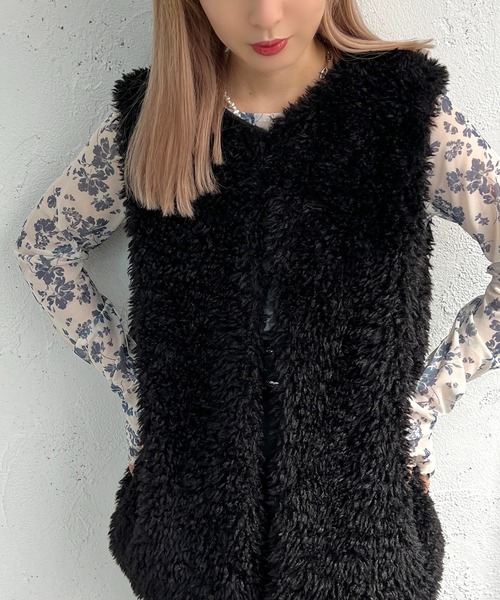 apres jour mignon（アプレジュールミニョン）の「花柄シアートップス【ZOZOTOWN限定アイテム】（Tシャツ/カットソー・レディース・ダークブラウン/グリーン/ブルー・X-LARGE/フリー）」の18枚目の写真