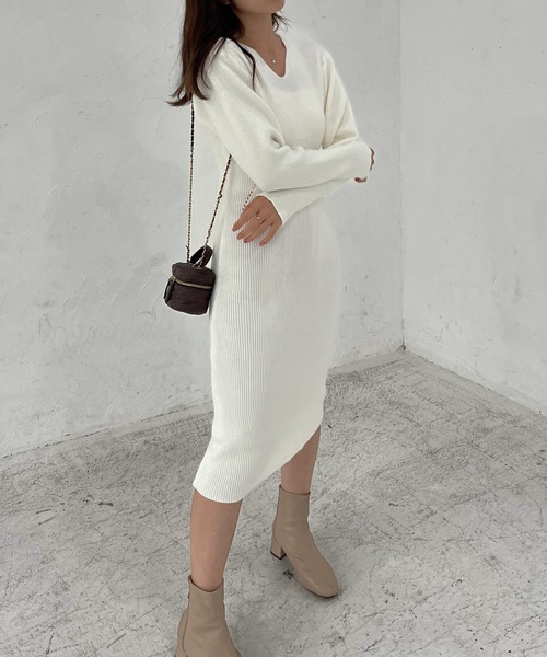 Lamoa(ラモア)の「Lamoa/ボリュームスリーブ ニット ワンピース(ワンピース・レディース・ホワイト/レッド/ブラック・FREE)」の12枚目の写真