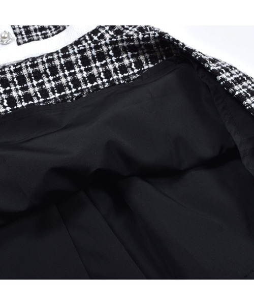 BeBe(ベベ)の「BeBe/【お揃い】ツイードチェックパールボタンジャンパースカート(100~150cm)(ワンピース・キッズ・レッド系その他/ブラック系その他・100/140/130/120/110/150)」の13枚目の写真