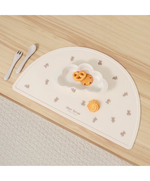 apres les cours（アプレレクール）の「tiny bear シリコンマット（マグ/哺乳瓶/お食事グッズ・キッズ・オフホワイト・FREE）」の9枚目の写真