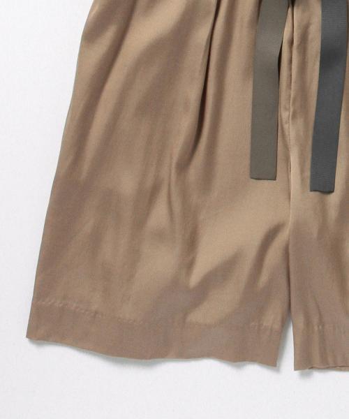 BEAMS LIGHTS Women's(ビームスライツ ウィメンズ)の「大塚寧々×『GLOW』×BEAMS LIGHTS / ショートスリーブ ハーフパンツ オールインワン(つなぎ/オールインワン・レディース・ブラック/ベージュ・38/36)」の6枚目の写真