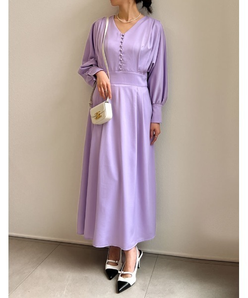 Re:EDIT（リエディ）の「[PREMIUM DRESS COLLECTION][低身長サイズ有]Vネックウエスト切り替えタックフレアワンピース（ワンピース・レディース・ブラック/ラベンダー/ベージュ・LARGE/SHORT/MEDIUM）」の3枚目の写真