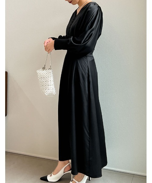 Re:EDIT（リエディ）の「[PREMIUM DRESS COLLECTION][低身長サイズ有]Vネックウエスト切り替えタックフレアワンピース（ワンピース・レディース・ブラック/ラベンダー/ベージュ・LARGE/SHORT/MEDIUM）」の5枚目の写真