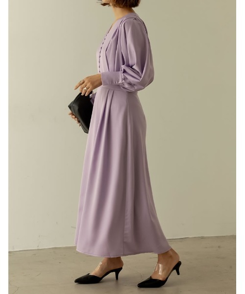 Re:EDIT（リエディ）の「[PREMIUM DRESS COLLECTION][低身長サイズ有]Vネックウエスト切り替えタックフレアワンピース（ワンピース・レディース・ブラック/ラベンダー/ベージュ・LARGE/SHORT/MEDIUM）」の22枚目の写真