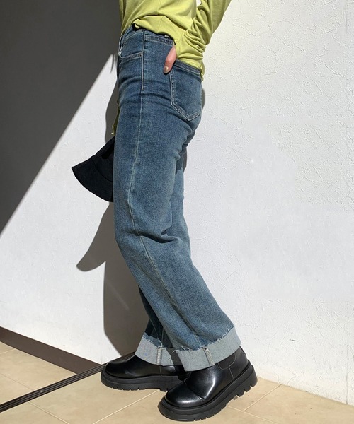 CRB(シーアールビー)の「カットオフデニムストレートパンツ(デニムパンツ・レディース・ブルー・M/L/S)」の6枚目の写真