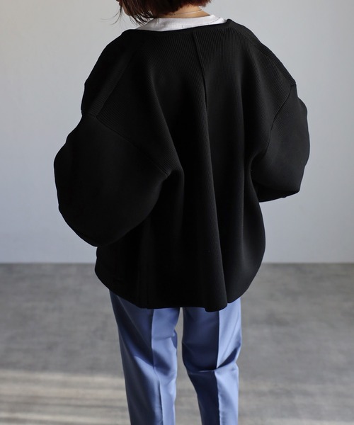 Bonjour Sagan（ボンジュールサガン）の「ランタンスリーブブルゾン（ブルゾン・レディース・パープル/アイボリー/ブラック/グレー・FREE）」の19枚目の写真