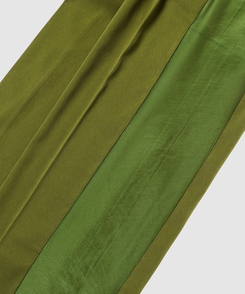 Feng Chen Wang（フェン・チェン・ワン）の「SHEER PANEL TROUSERS（その他パンツ・メンズ・グリーン・M/S）」の4枚目の写真